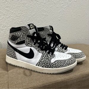 Air Jordan 1 Retro High 'White Cement' Shoes